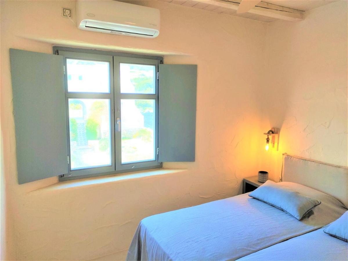 Mosaic Suites Drios Exteriér fotografie